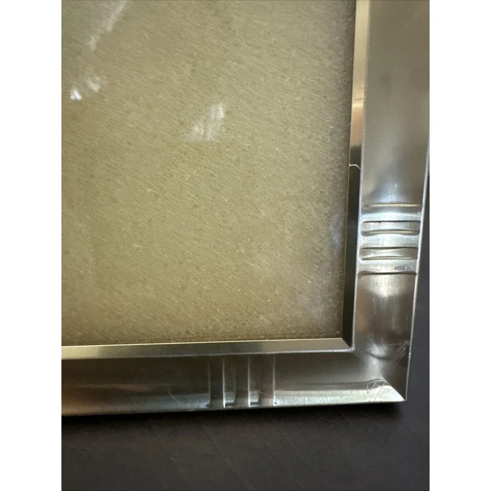 VTG Photo Frame Gold Metal Freestanding Or Hanging Holds 8x10
